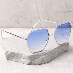 👓Blue and silver aviator Sunglasses
